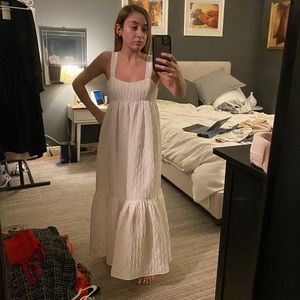 White maxi dress